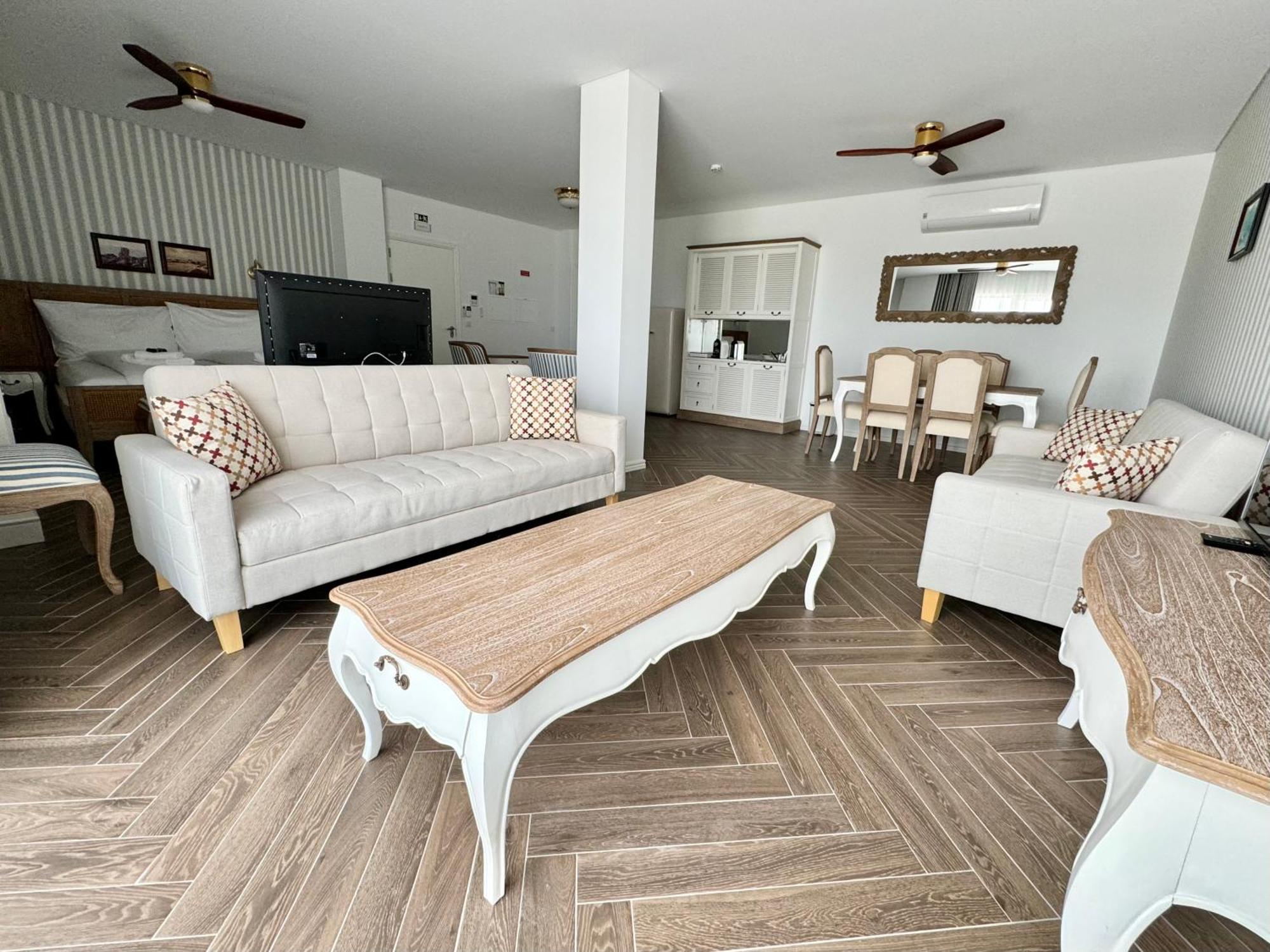 Ocean View Apartments Lourinha  Room photo